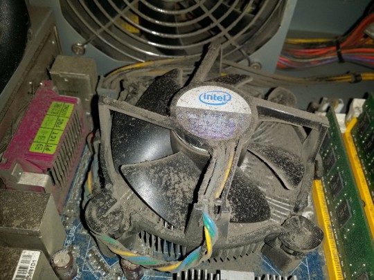 dirty PC Fan